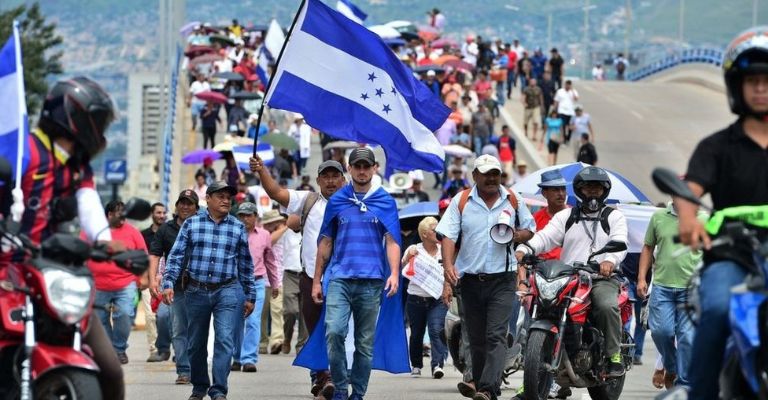 Paralizado el escrutinio en Honduras