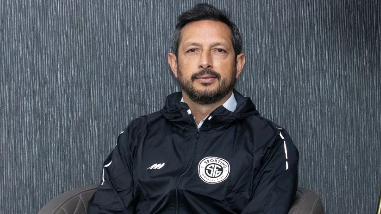 Más despidos tras el fracaso del ‘Piojo’ Herrera en Costa Rica; Ignacio Hierro fuera de Fedefútbol