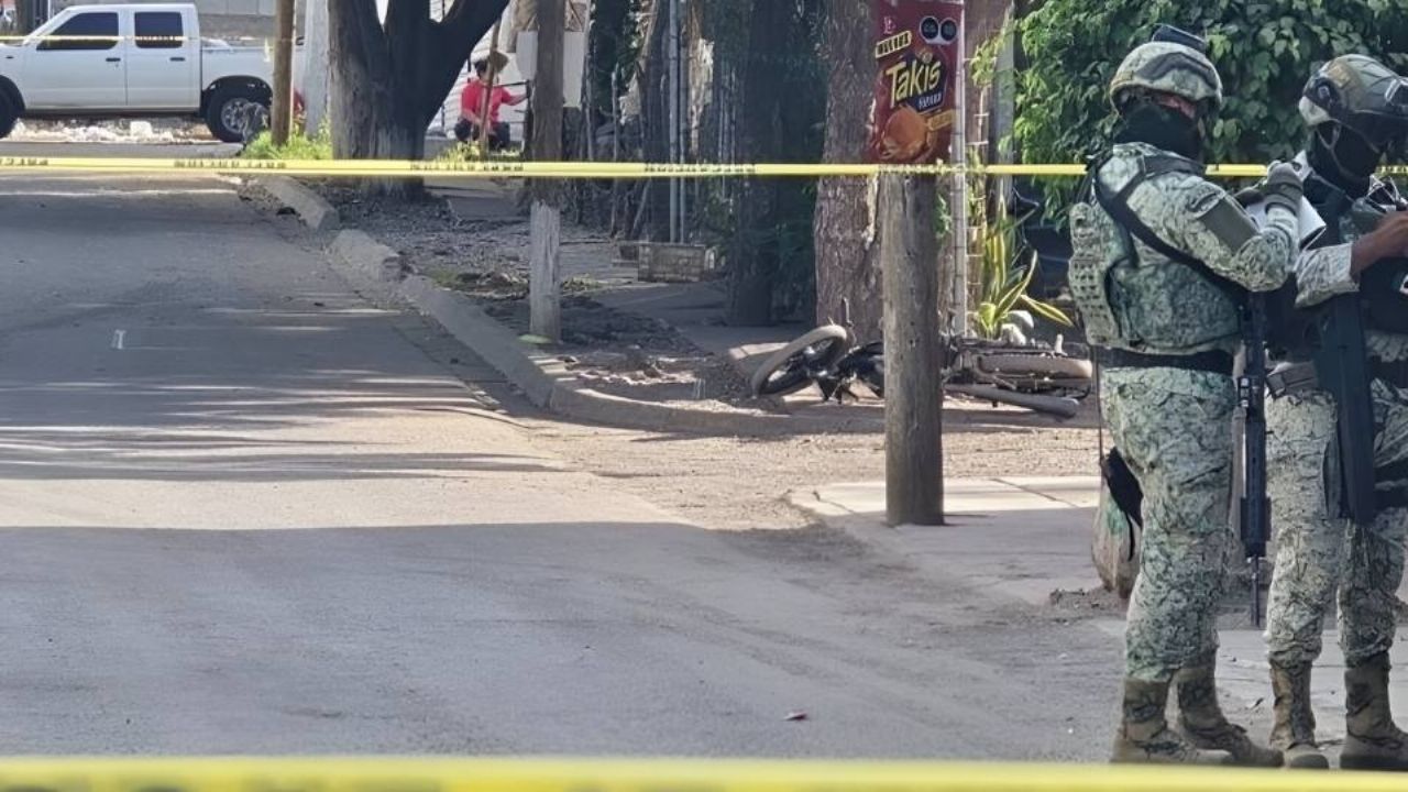 Intentó correr: Sicarios dan alcance a motociclista y lo asesinan a tiros al suroriente de Culiacán