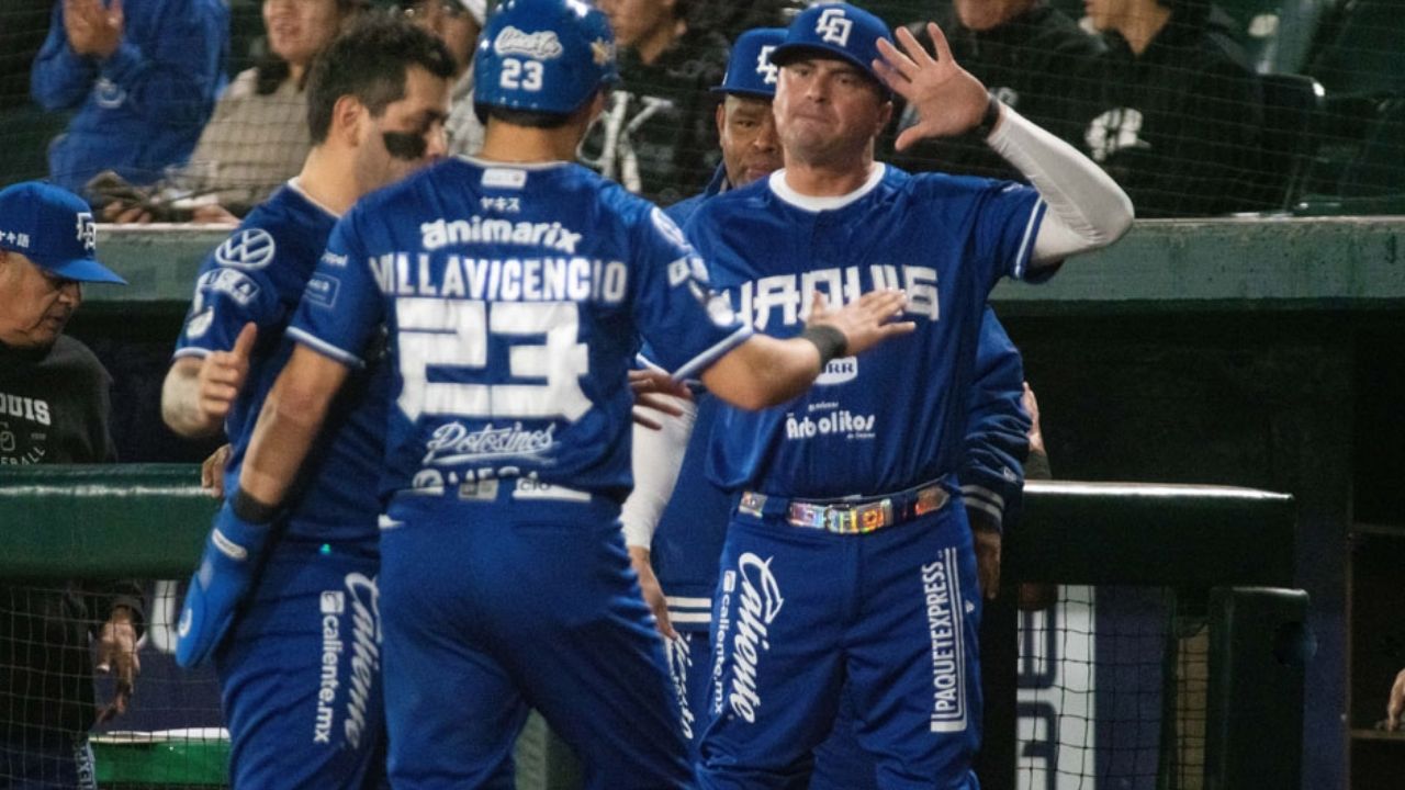 Falla el relevo y los Yaquis sufren duro revés en casa ante los Algodoneros