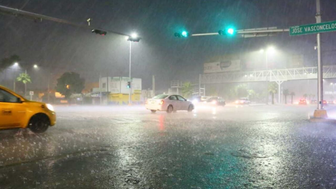 Clima HOY viernes 2 de enero de 2026 en la NOCHE: Se esperan LLUVIAS AISLADAS y CHUBASCOS