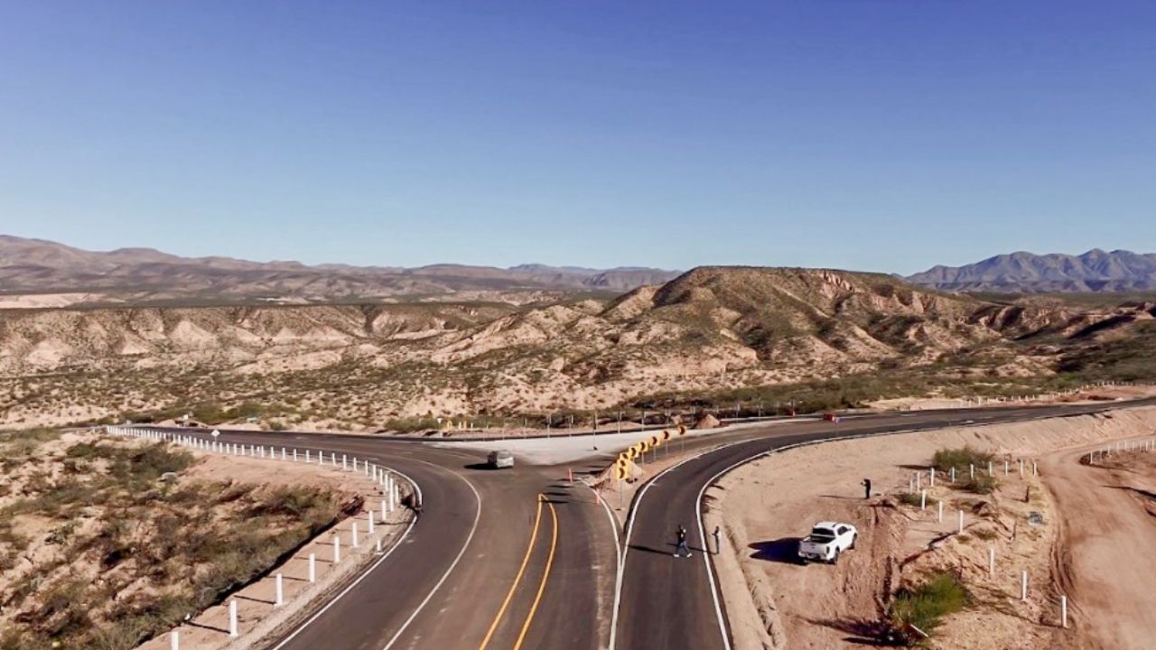 Está cerca de concluirse la construcción de la carretera Bavispe-Nuevo Casas Grandes: Durazo