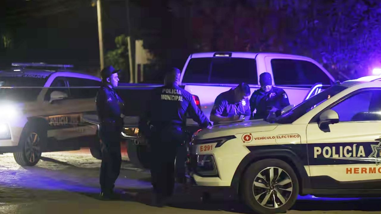 Hermosillo: Los paran por conducir en estado de ebriedad y les descubren un arma de fuego