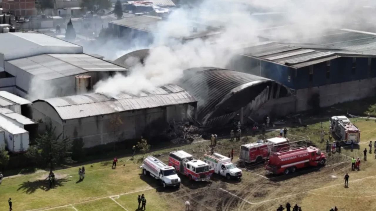 Sheinbaum lamenta ACCIDENTE aéreo en Toluca: Confirma 10 MUERTOS e investigación de la FGR