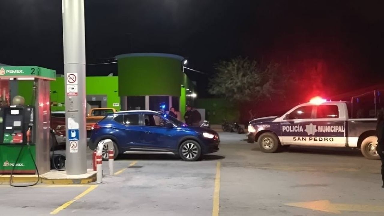 Coahuila: A mano armada, encapuchados asaltan gasolinera y golpean a uno de los trabajadores