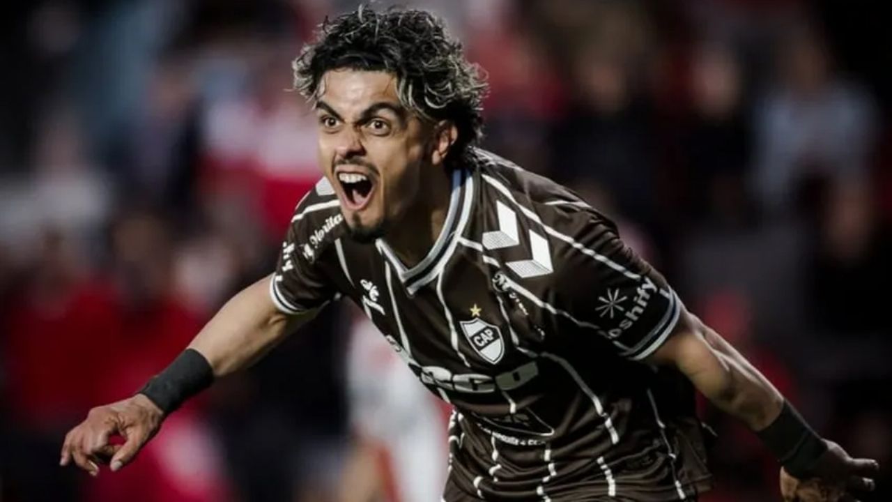 Pumas ‘desecha’ a Didier Cambindo y pone la mira en un delantero de la Primera División de Argentina