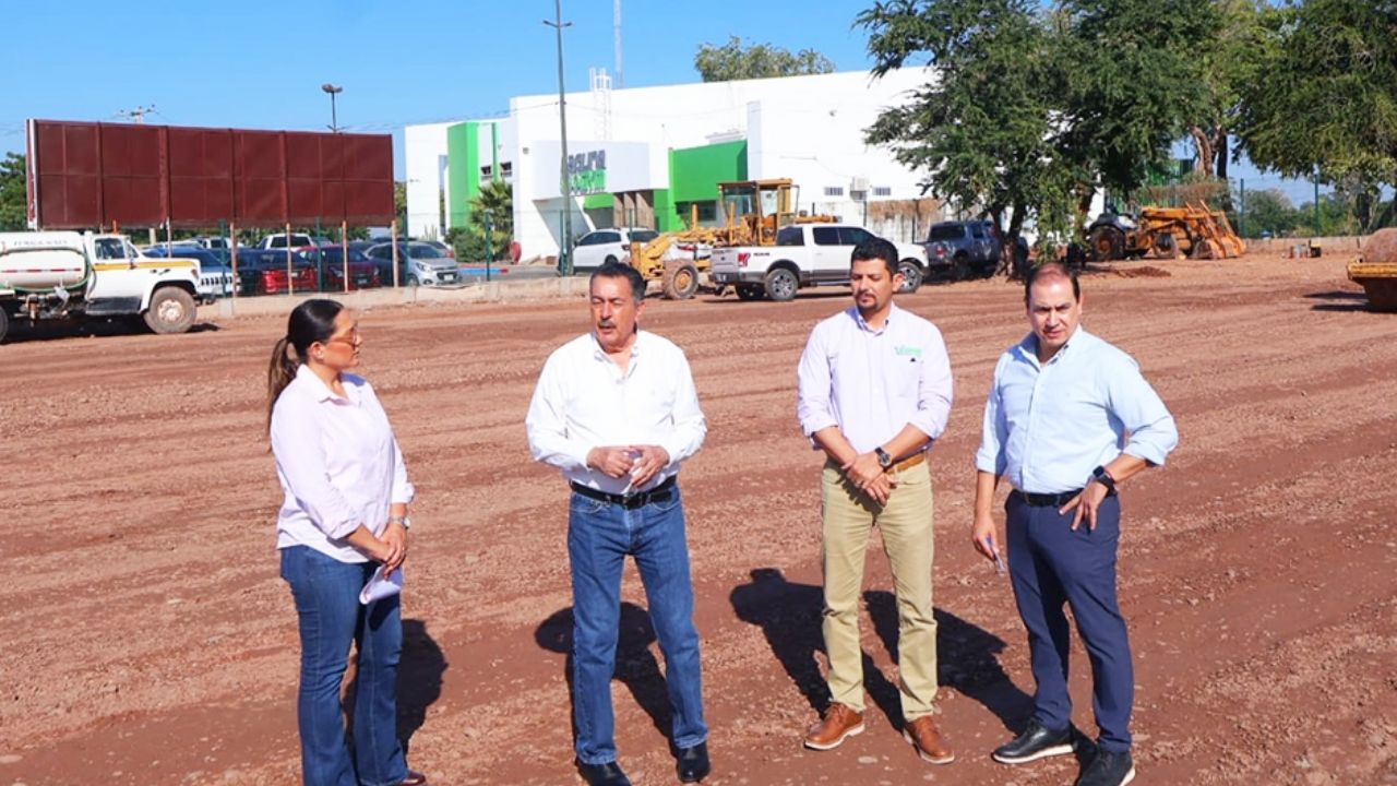 Javier Lamarque supervisa avances en pavimentación y mejora de vialidades de Ciudad Obregón