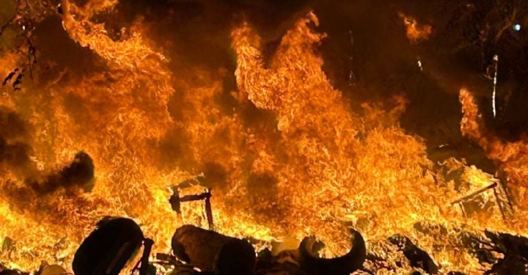 Llamas consumen en su totalidad una vivienda al suroriente de Ciudad Obregón.
