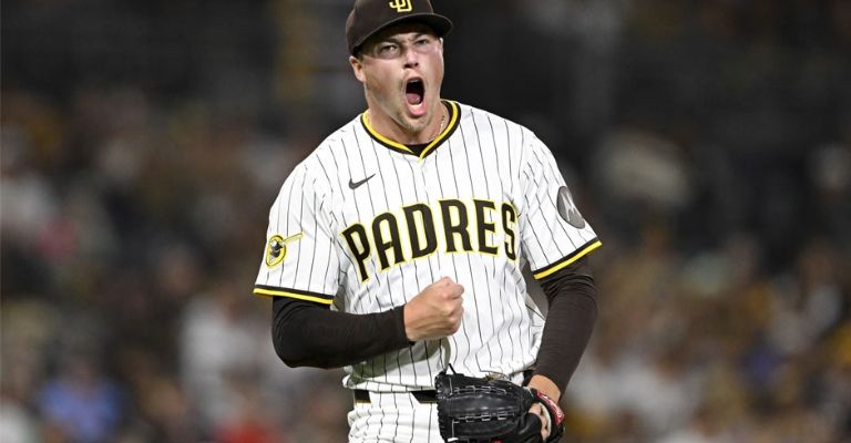 Miller destacó con los Padres esta campaña