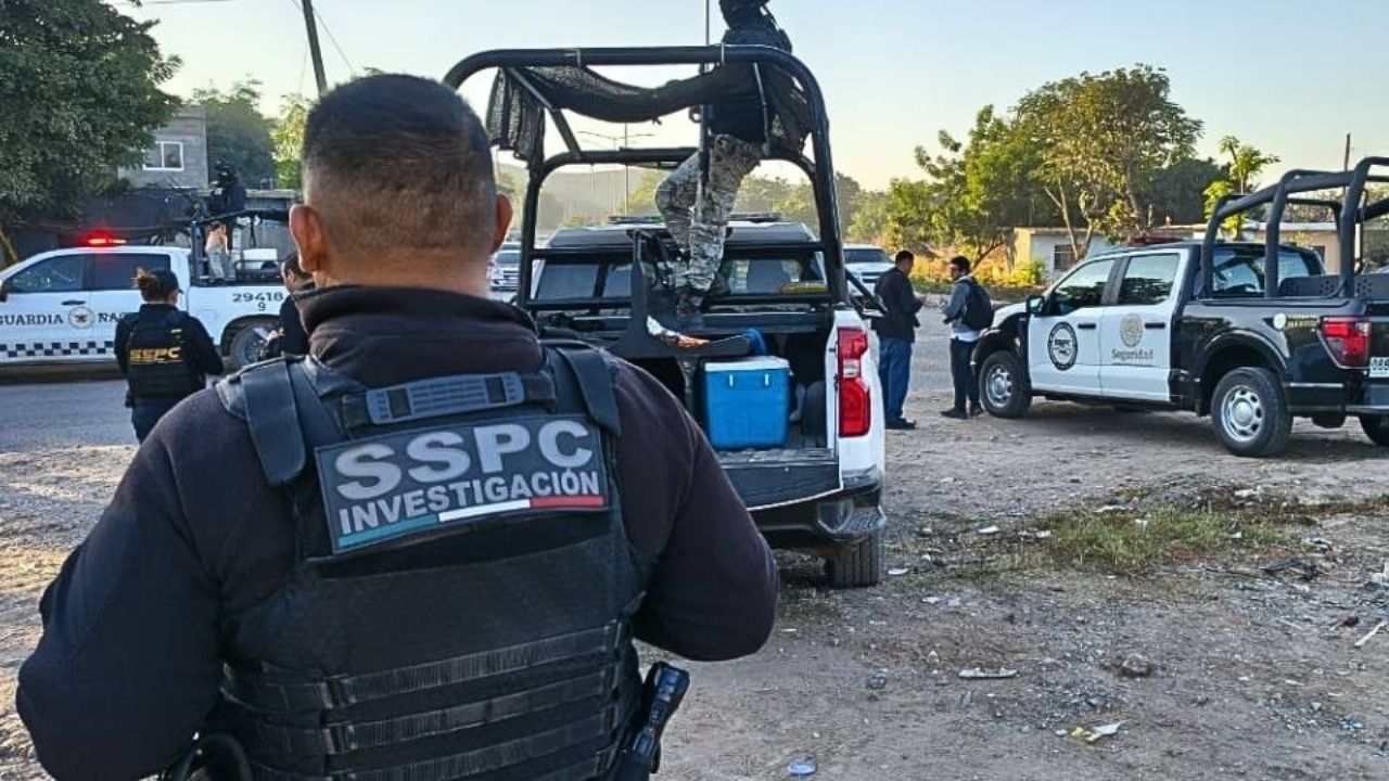 Dan alcance y matan a balazos a hombre frente a la cochera de una vivienda al norte de Culiacán