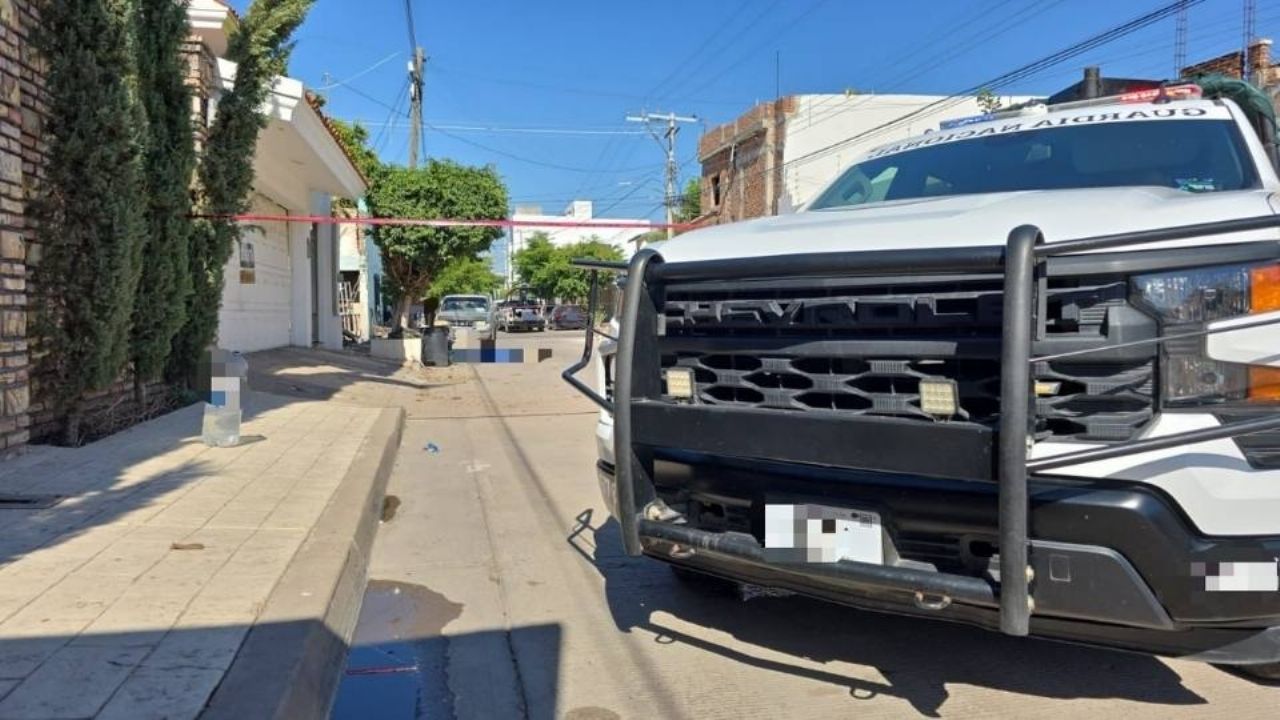 Le decían ‘El Tavillo’: Con ráfagas de arma larga, ejecutan a joven en calles del norte de Culiacán