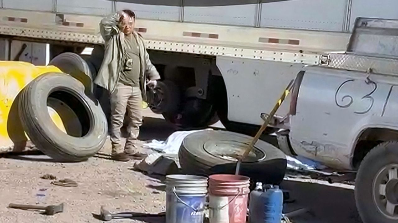 Fatal accidente laboral: Fallece hombre tras explotarle neumático de tráiler en Nogales