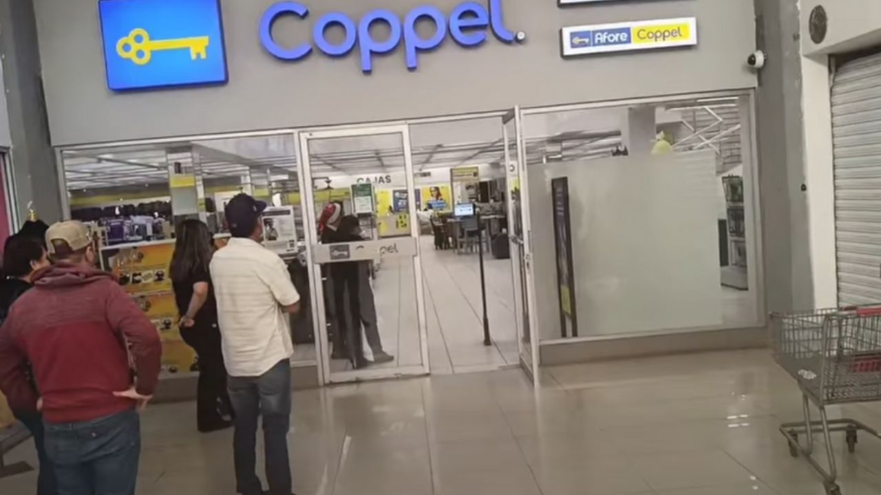 Pánico en tienda departamental de Ciudad Obregón; más de 200 personas son evacuadas por conato incendio