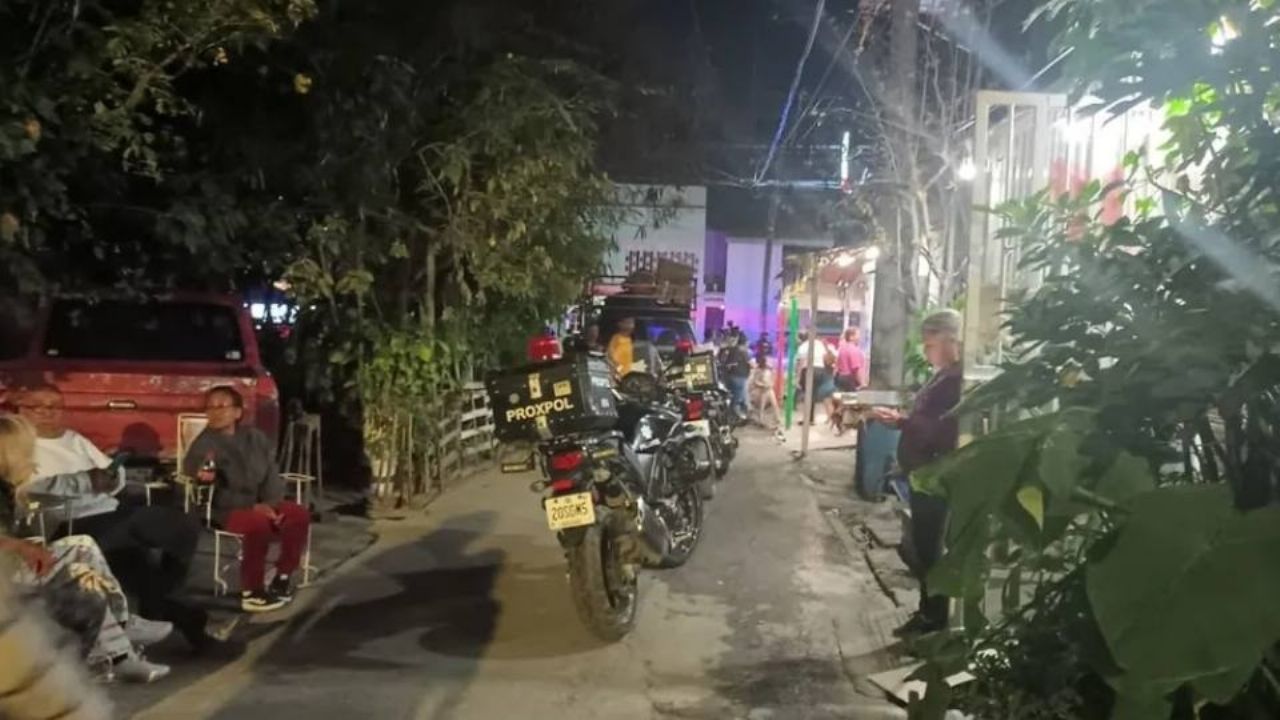 Ataque armado deja mujer sin vida y tres herido afuera de presunto venta de droga en Escobedo