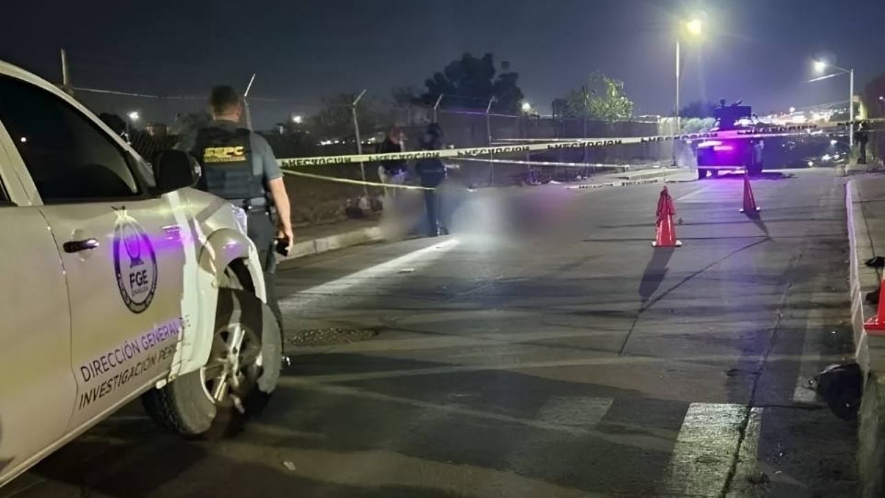 Era repartidor de aplicación: Sicarios ejecutan a un motociclista en calles del sur de Culiacán