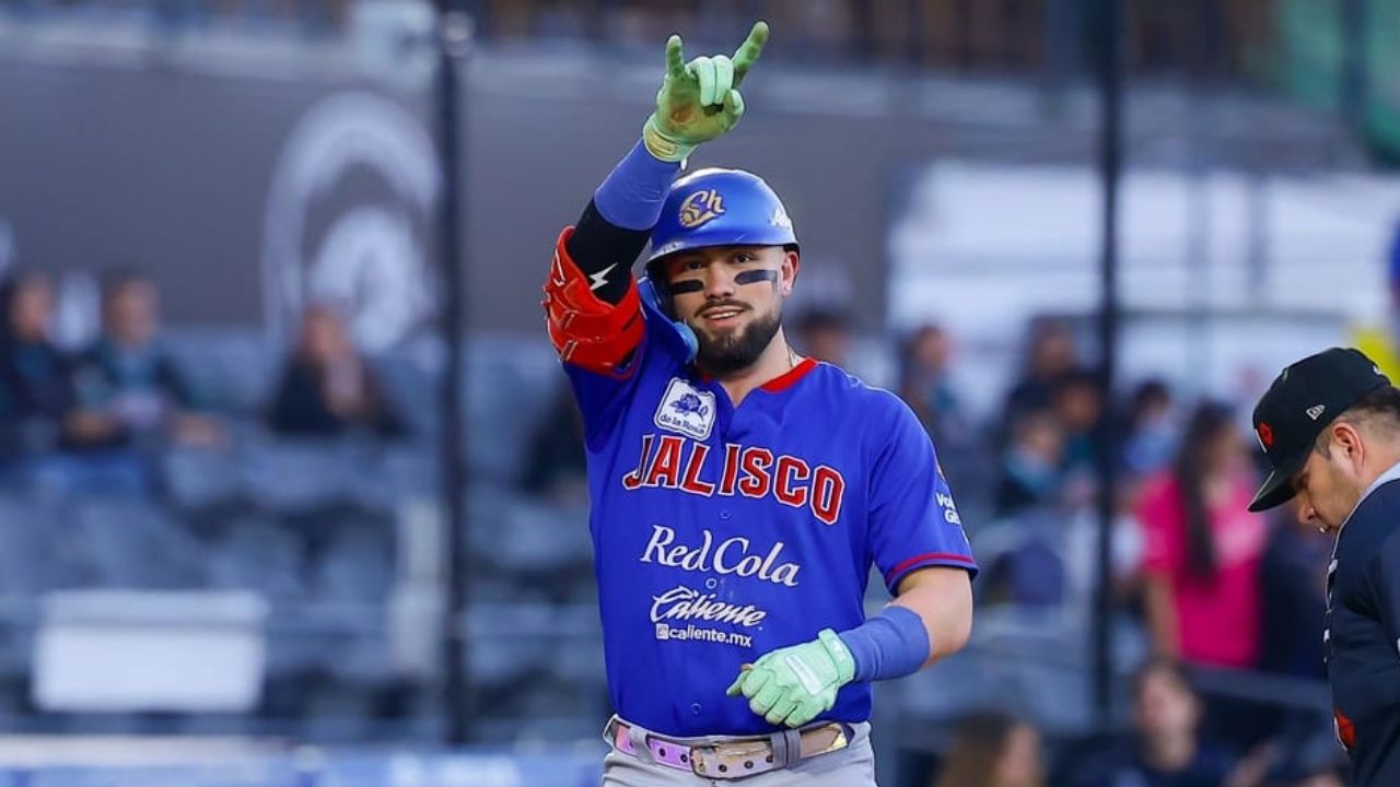 Julián Ornelas explota su madero y se lleva importante reconocimiento de la LAMP