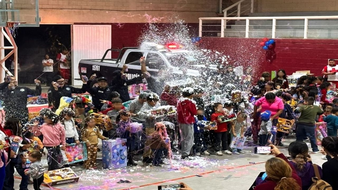 Elementos de la PESP realizan posadas para niñas y niños de sectores vulnerables de Sonora