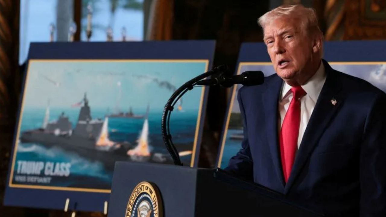 Donald Trump advierte que “sería inteligente que Maduro deje el poder” en Venezuela