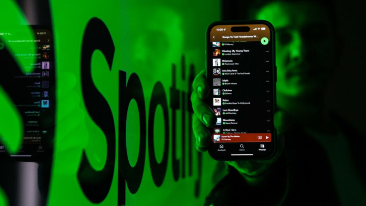 La plataforma musical de Spotify sufre un ROBO masivo de datos que afecta a todo su catálogo