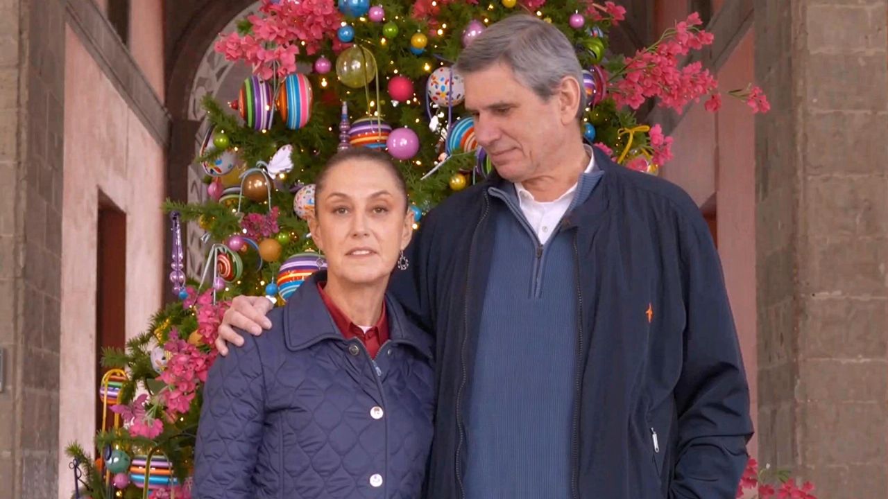 “Hay esperanza y amor”: Claudia Sheinbaum comparte mensaje de Navidad junto a su esposo
