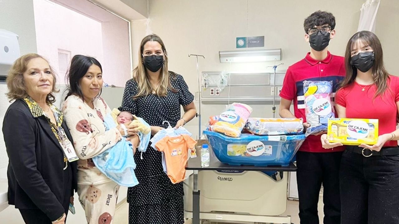 Celebran al ‘Bebé Navidad’, primer nacimiento del 25 de diciembre en hospital IMSS de Ciudad Obregón