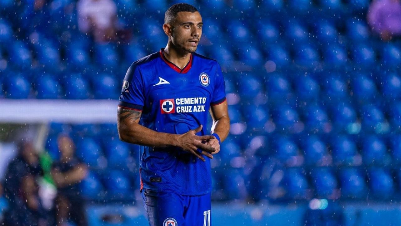 ¿Deja al Cruz Azul? Club grande del Brasileirao pone oferta multimillonaria por Giorgos Giakoumakis
