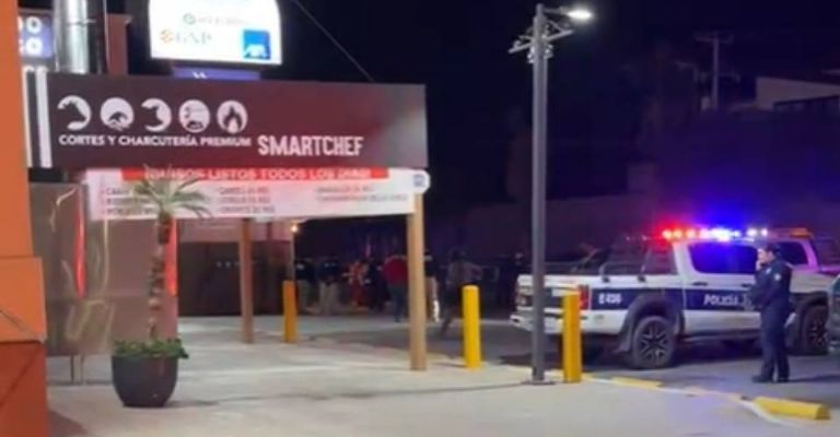 Asesinan a balazos a una persona en la colonia Los Lagos, al surponiente de Hermosillo.