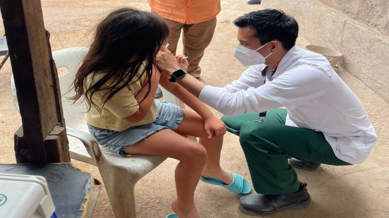 Secretaría de Salud en Sonora pide vacunarse contra el sarampión para prevenir contagios