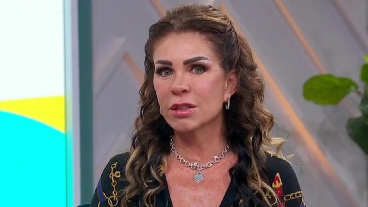 Tras sufrir asalto, conductora de TV Azteca es hospitalizada y sometida a cirugía; este es su estado