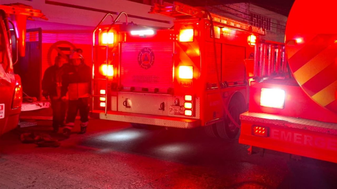 Nuevo ataque contra exfuncionario en Puebla: Incendian bienes del exalcalde Adán Silva Valeriano