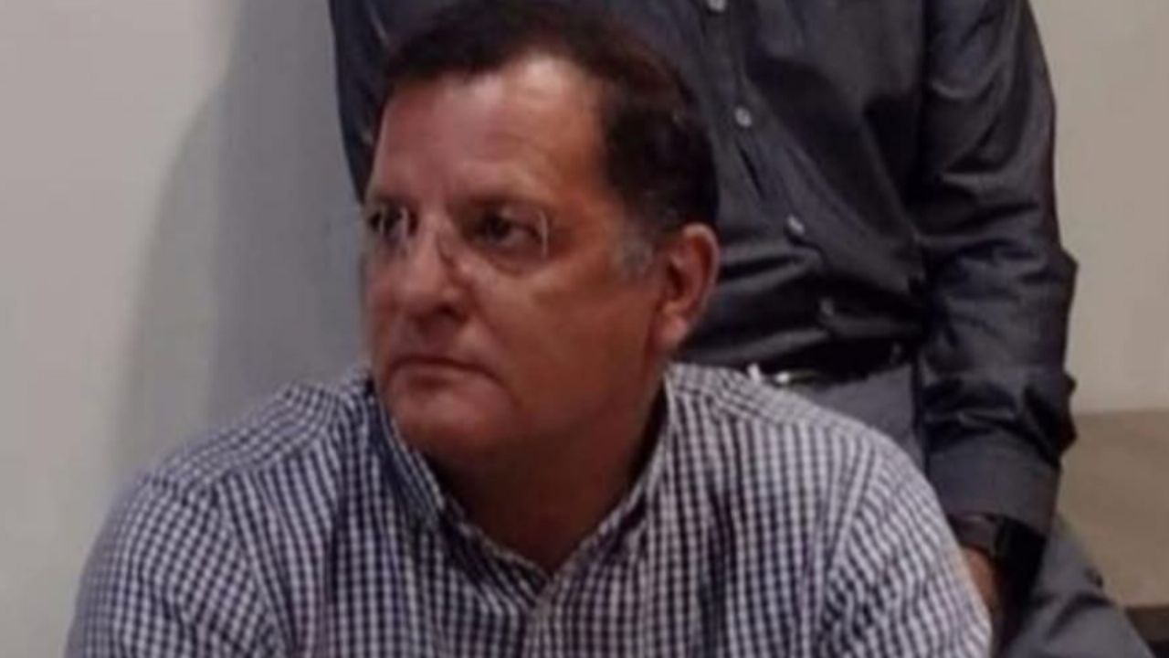 Ejecutan de un tiro en la cabeza a abogado y militante del PAN al llegar a su casa en Tijuana