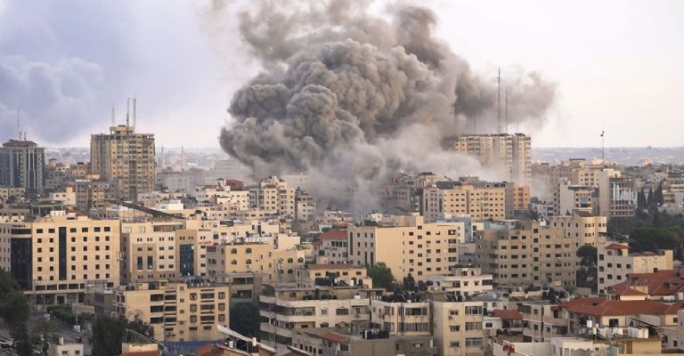 A lo largo del 2025 se alcanzaron altos al fuego temporal, sin un fin definitivo.