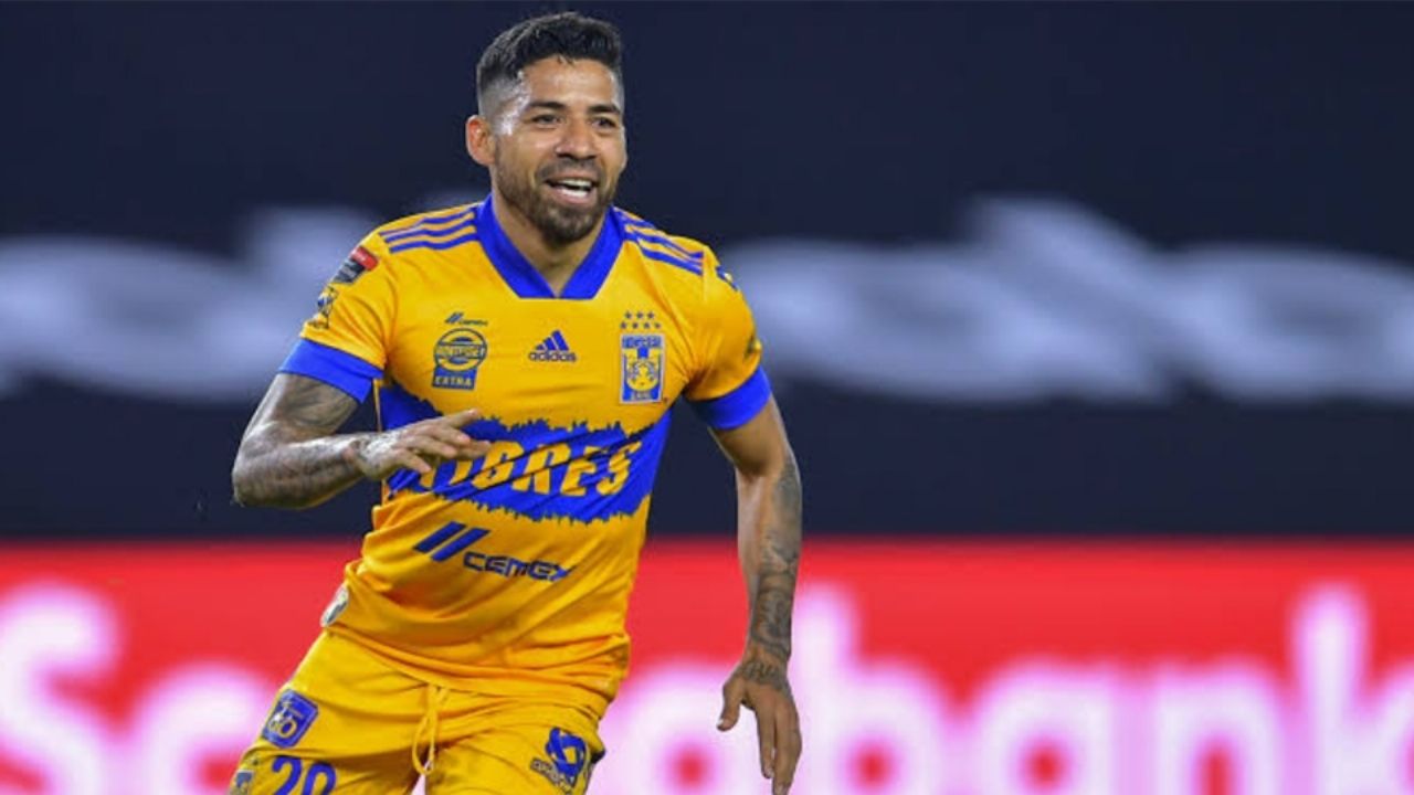 Javier Aquino envía mensaje contra Tigres UANL en el último día de su contrato: “Fue un para siempre”