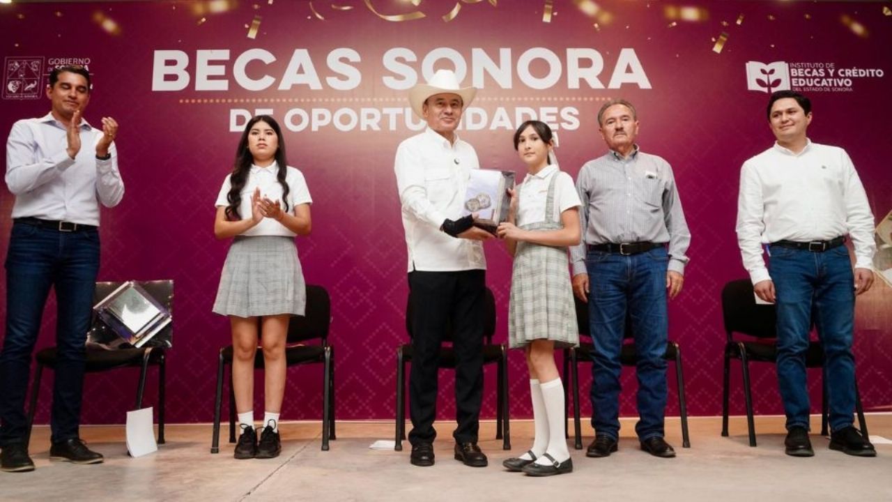 Medio millón de estudiantes de Sonora se beneficiarán del programa de becas, asegura Alfonso Durazo