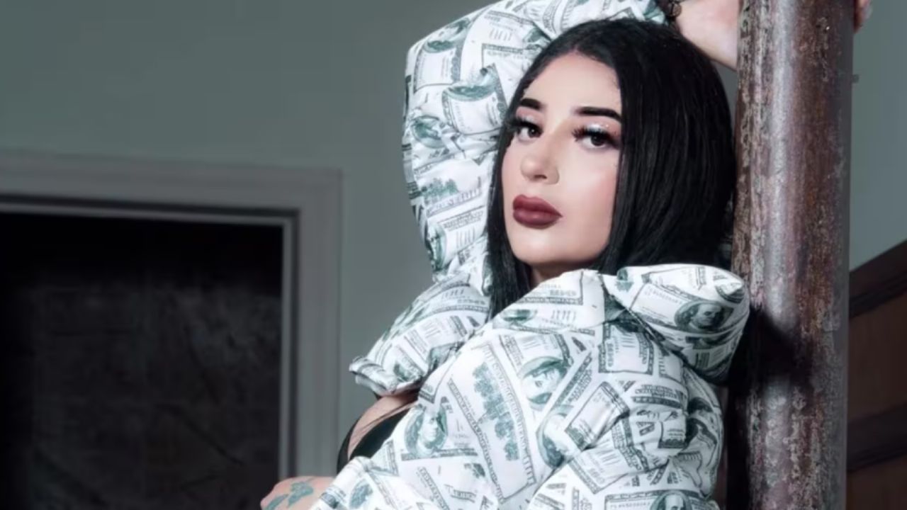 “P*nches nacas”: Bellakath denuncia trato hostil de pasajeras y azafata en vuelo internacional a París