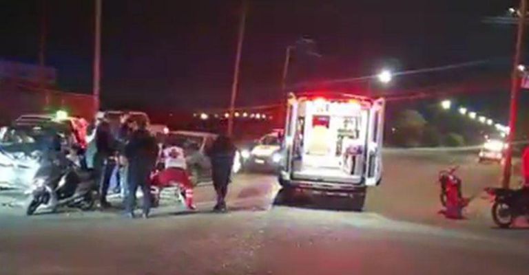 Se registra accidente vial en la colonia Primavera, al sur de Ciudad Obregón.