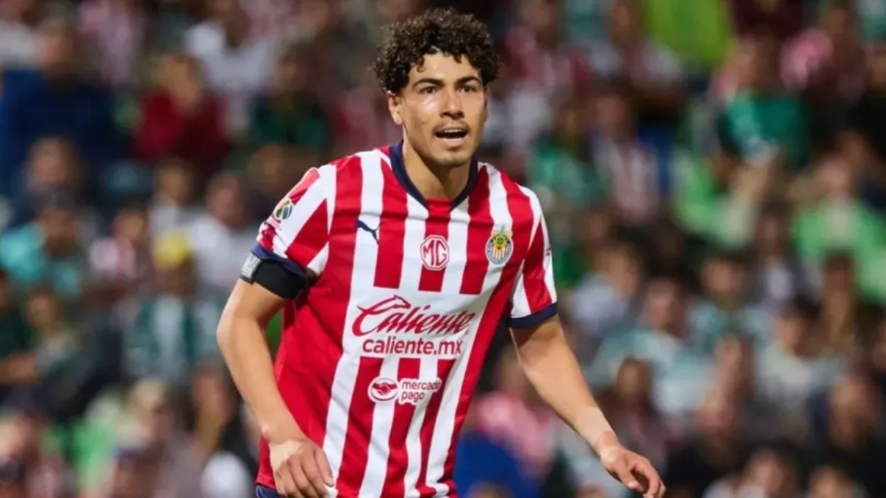 No solo es Alan Mozo; mediocampista de Chivas del Guadalajara pudiera jugar con el Pachuca