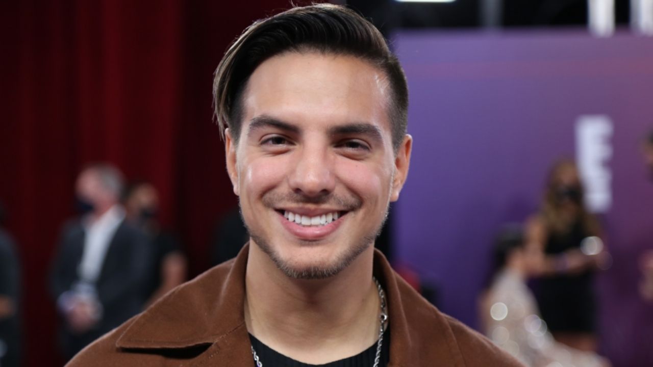 “Corrí a emergencias”: Vadhir Derbez reaparece tras terrible urgencia médica y narra el aterrador momento