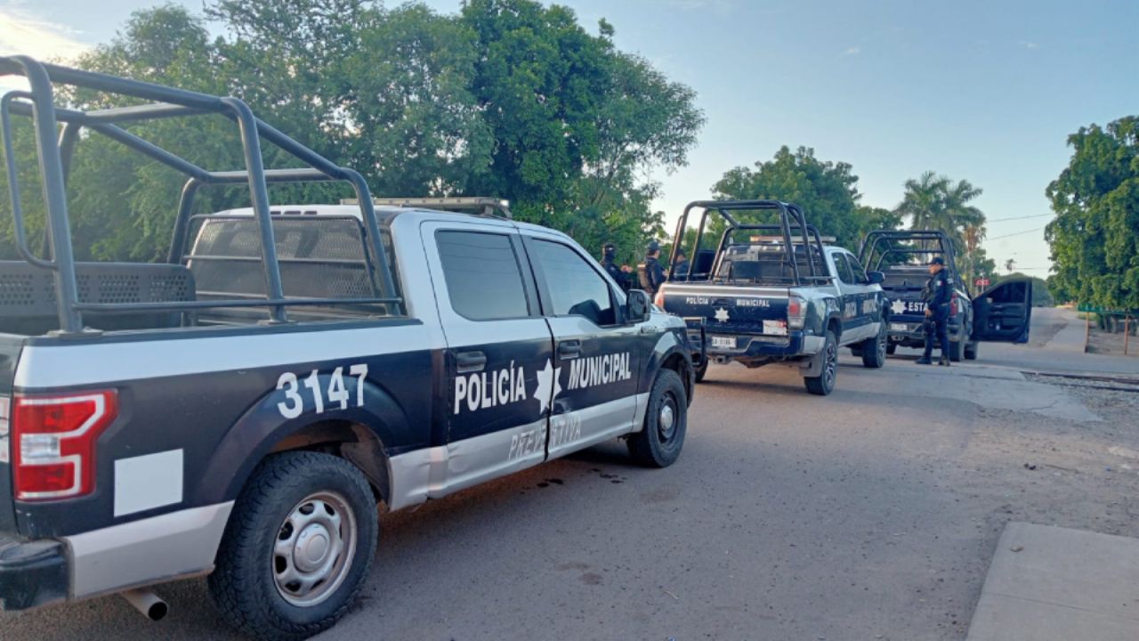 Macabro hallazgo en Villa Benito Juárez, Navolato: Localizan a una persona sin vida envuelta en plástico