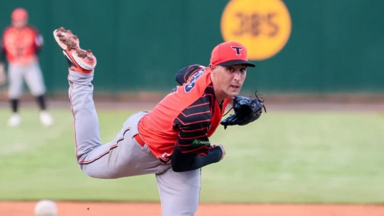 Lanzador del Año en la Liga Dominicana representaría a México en el Clásico Mundial