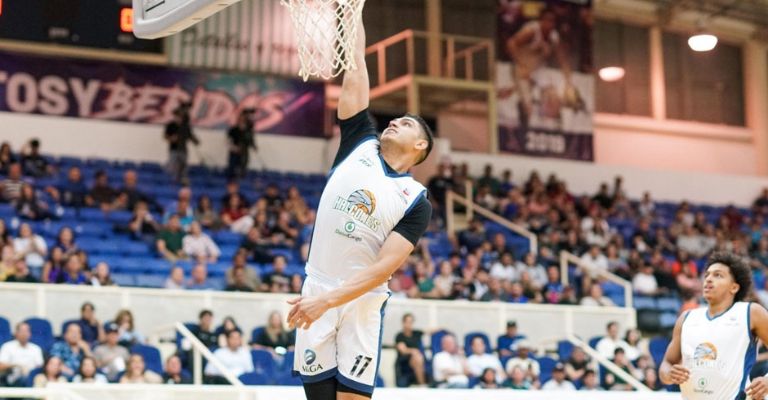 Su aporte bajo los postes es clave para los emplumados