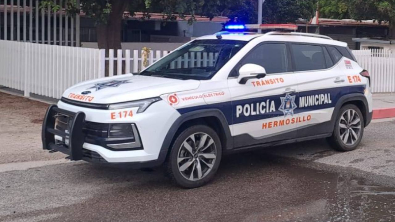 CÓDIGO ROJO en Hermosillo: Sujeto huye en vehículo robado, dispara a patrulla y es capturado