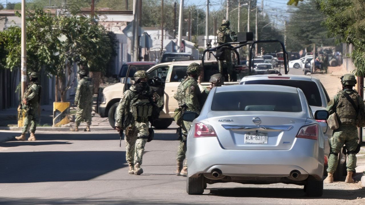 Enfrentamiento armado entre militares y criminales deja dos personas lesionadas en Caborca