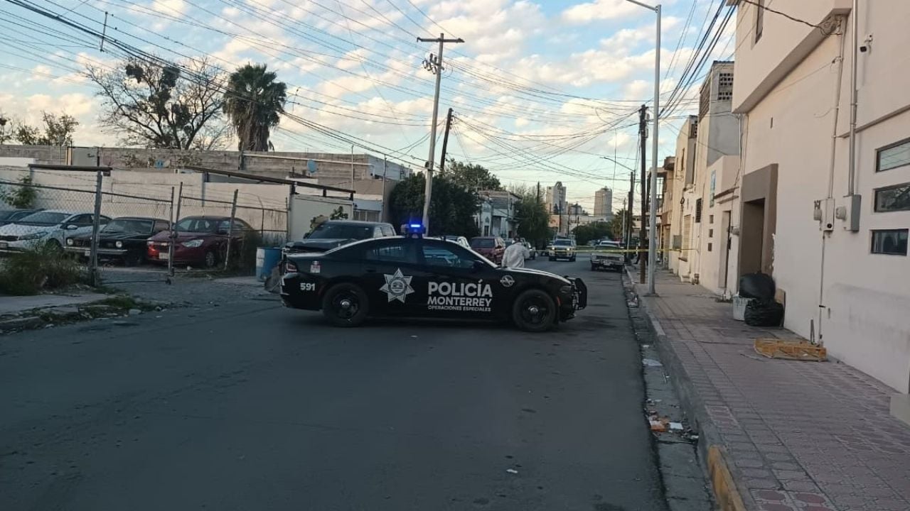 ATAQUE ARMADO en Monterrey deja un hombre MUERTO y otro más herido; esto se sabe