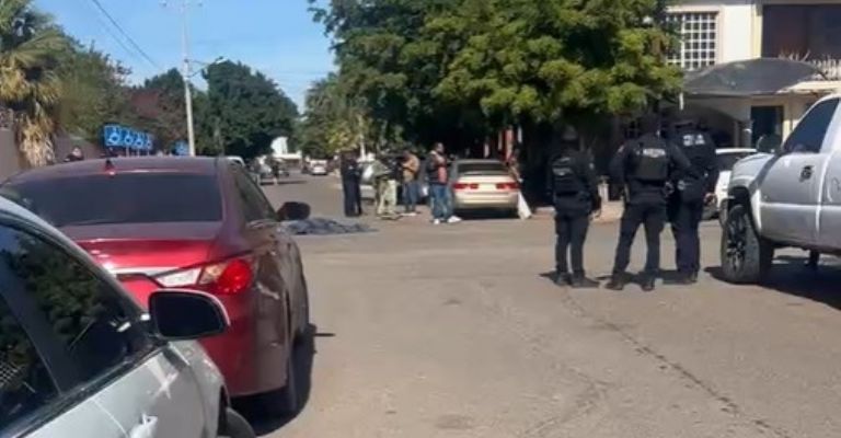 El hoy occiso fue identificado de forma extraoficial como Francisco 'N.', de entre 35 y 40 años de edad.