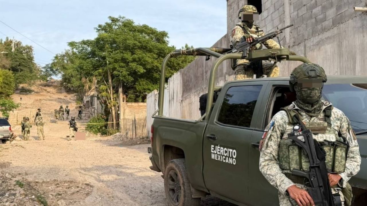 Sujetos armados sorprenden y asesinan a balazos a albañil en calles del suroriente de Culiacán