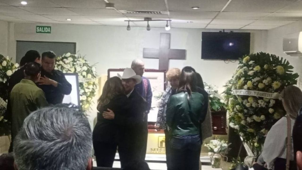 Fallece alcalde de Bácum, Serge Enríquez Tólano: Funcionarios le dan el último adiós