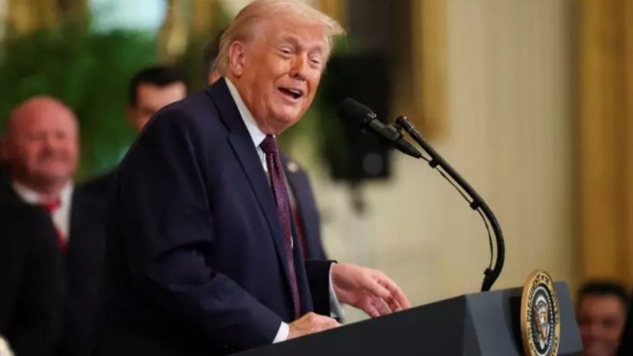 “Iba a llamarlo Golfo de Trump”, bromea presidente de EU con poner su nombre al Golfo de México