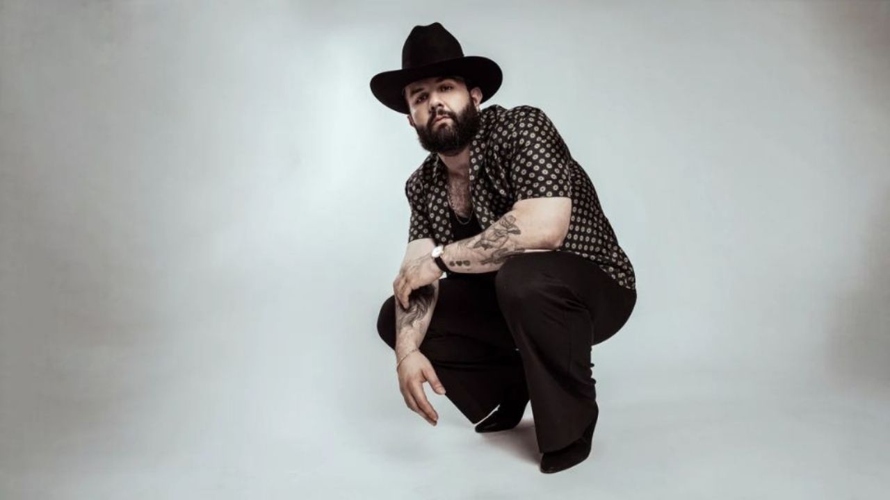 Carín León pospone sus próximas presentaciones: Confirma haberse contagiado de dengue