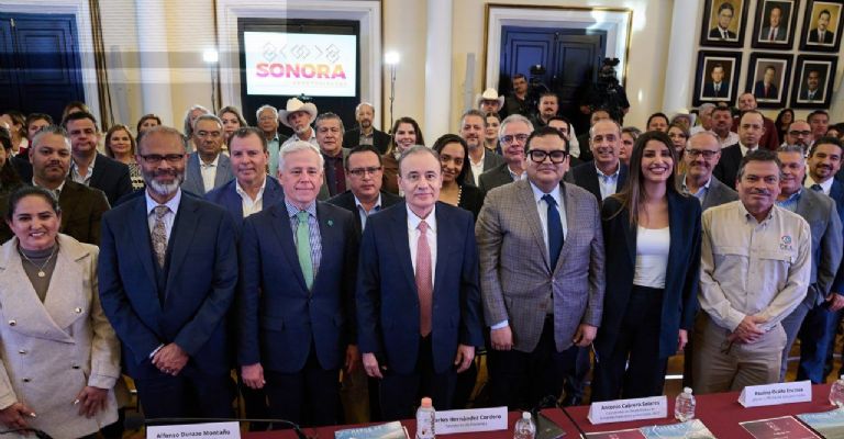 Gobernador Durazo concreta acuerdo de financiamiento para infraestructura sostenible en Sonora.